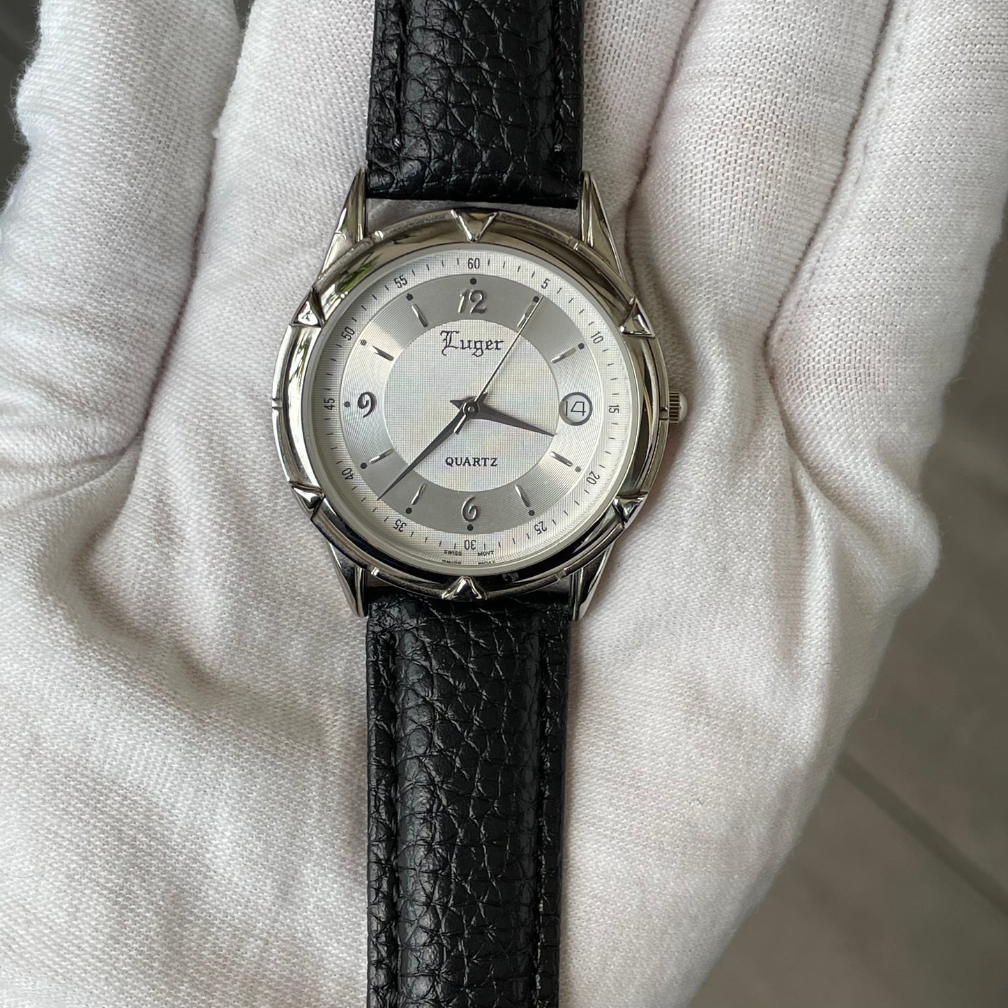 Reloj Luger Hombre Años 2000 Máquina Suiza Fecha Muy Escaso