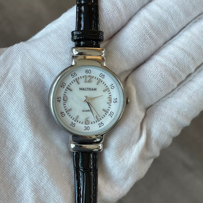 Reloj Waltham Mujer Cuarzo Nacarado 2000s único