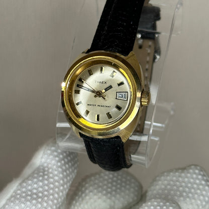 Reloj Timex Mujer Años 70s A Cuerda Con Fecha y Caja tonneau Modernismo Geométrico