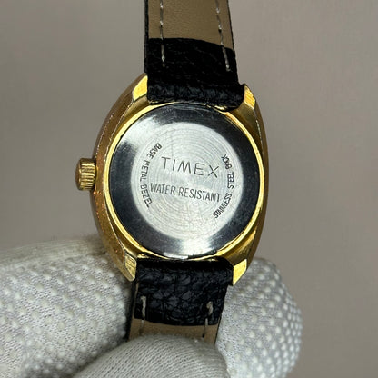 Reloj Timex Mujer Años 70s A Cuerda Con Fecha y Caja tonneau Modernismo Geométrico