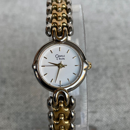 Reloj Joya Twotone Caravelle by Bulova Mujer 2000s