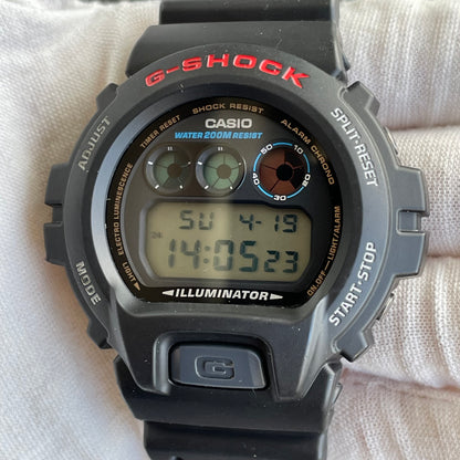 Reloj CASIO G-Shock 200M Illuminator DW-6900 Años 2000
