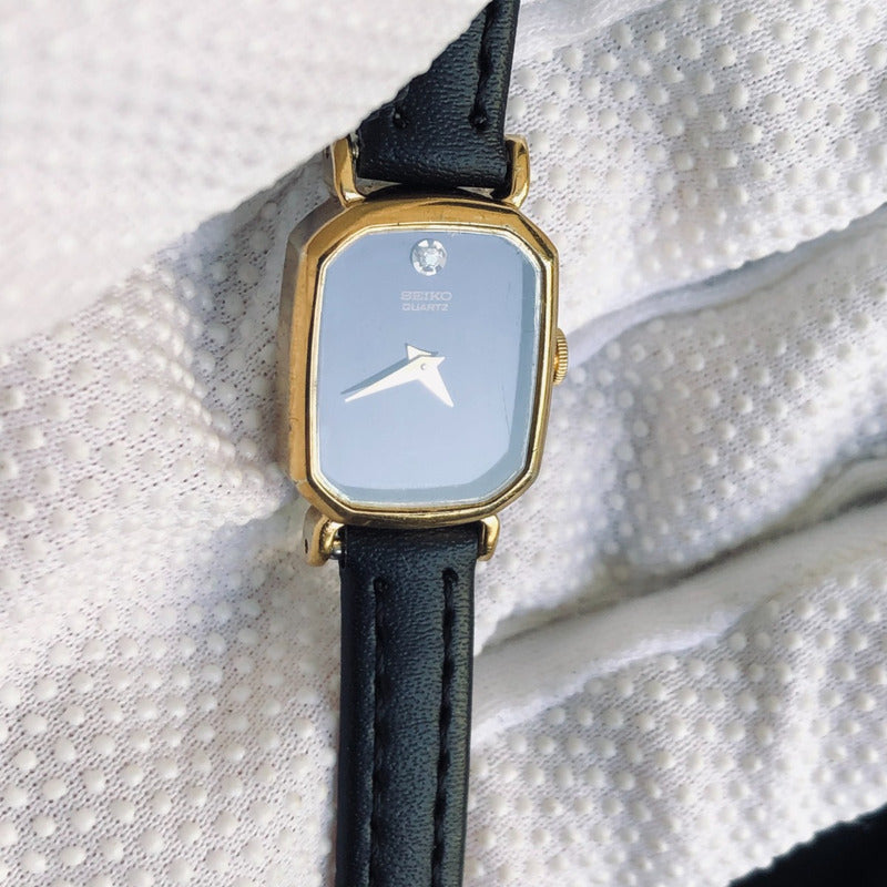 Reloj Seiko Mujer Año 1991 Rectangular Negro Ultra Compacto