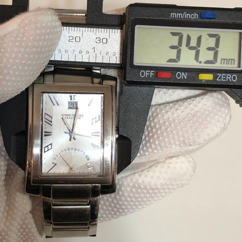 Reloj Kenneth Cole Hombre 2010 Rectangular Big Date Acero
