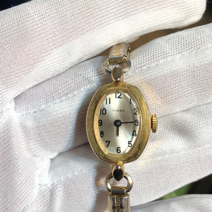 Reloj Timex Mujer A Cuerda Años 70´s Oval Pulsera Expandible