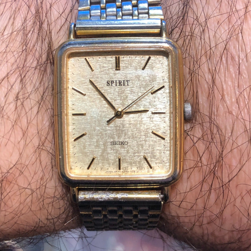 Reloj Seiko Spirit Hombre Elegancia Noventera Linen Dial