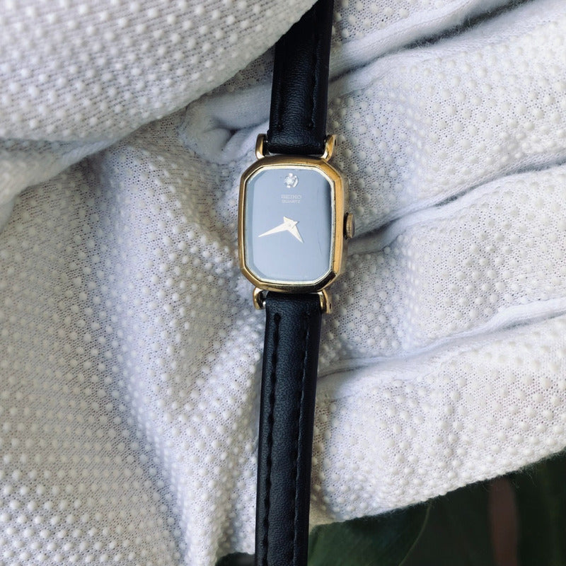 Reloj Seiko Mujer Año 1991 Rectangular Negro Ultra Compacto