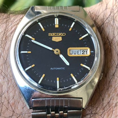 Reloj Seiko 5 Automático Hombre Octubre 1981 Japan Cased