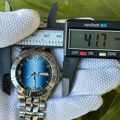 Reloj Armitron Hombre Day-date Año 2002 Columna Luminosa