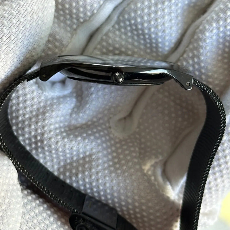 Skagen Danés Hombre Titanium 2004 Ultra Liviano Delgado Leer