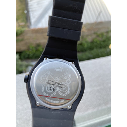 Reloj Puma Formxl Analógico Unisex Silicona Color Negro