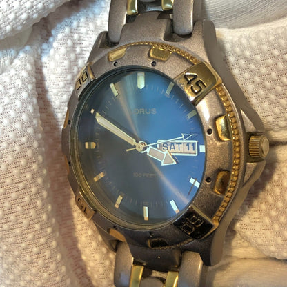 Reloj Lorus By Seiko Hombre Años 90´s Bicolor Day-date