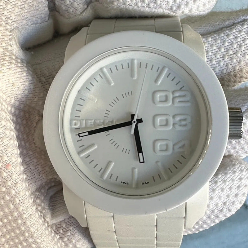 Reloj Diesel Hombre Blanco Año 2011 Only Brave 44mm