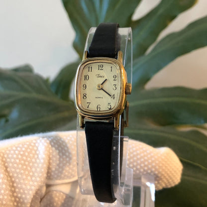Reloj Timex Mujer Vintage Año 1988 Caja Rectangular Compacto