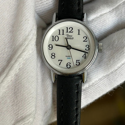 Reloj Timex Mujer Vintage 1997 Indiglo Dial Blanco Impecable