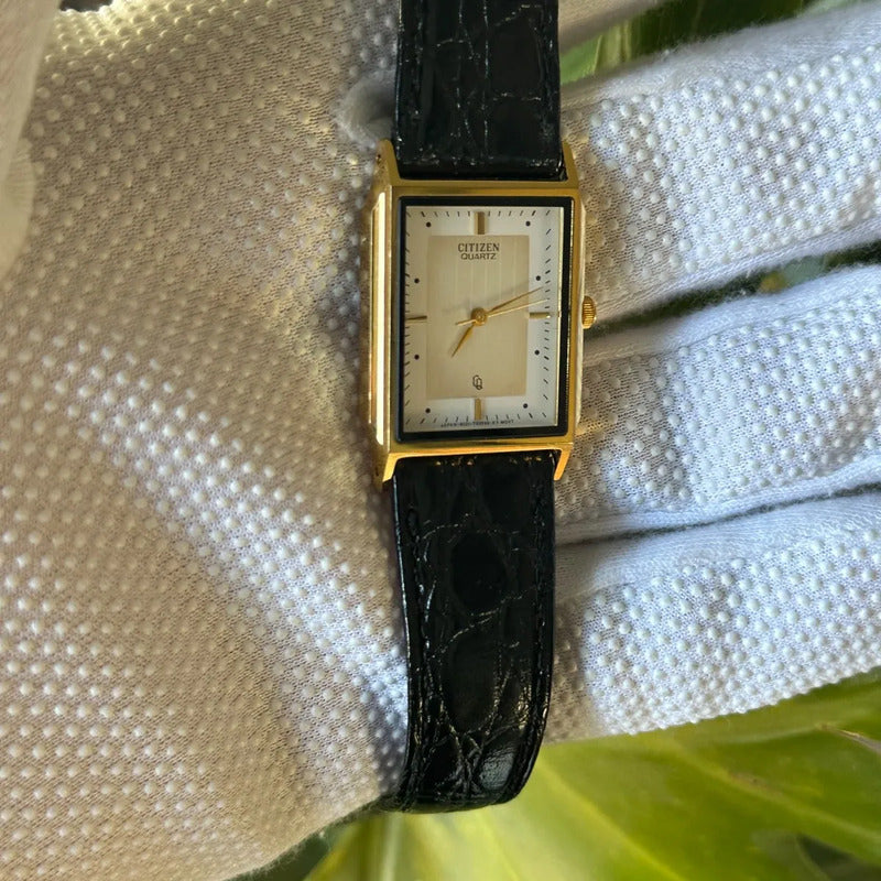 Reloj Citizen Mujer 1983 New Old Stock Minimalista Clásico