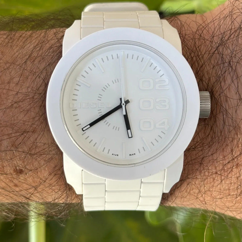 Reloj Diesel Hombre Blanco Año 2011 Only Brave 44mm