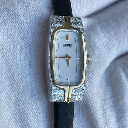 Reloj Seiko Mujer Vintage 1982 Rectangular Ultradelgado