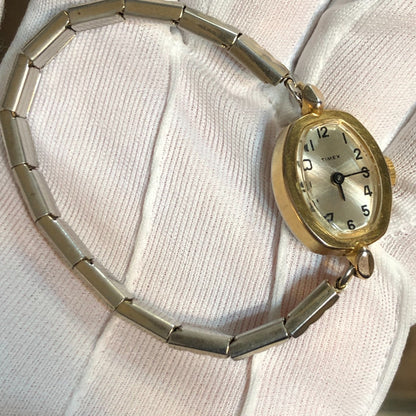 Reloj Timex Mujer A Cuerda Años 70´s Oval Pulsera Expandible