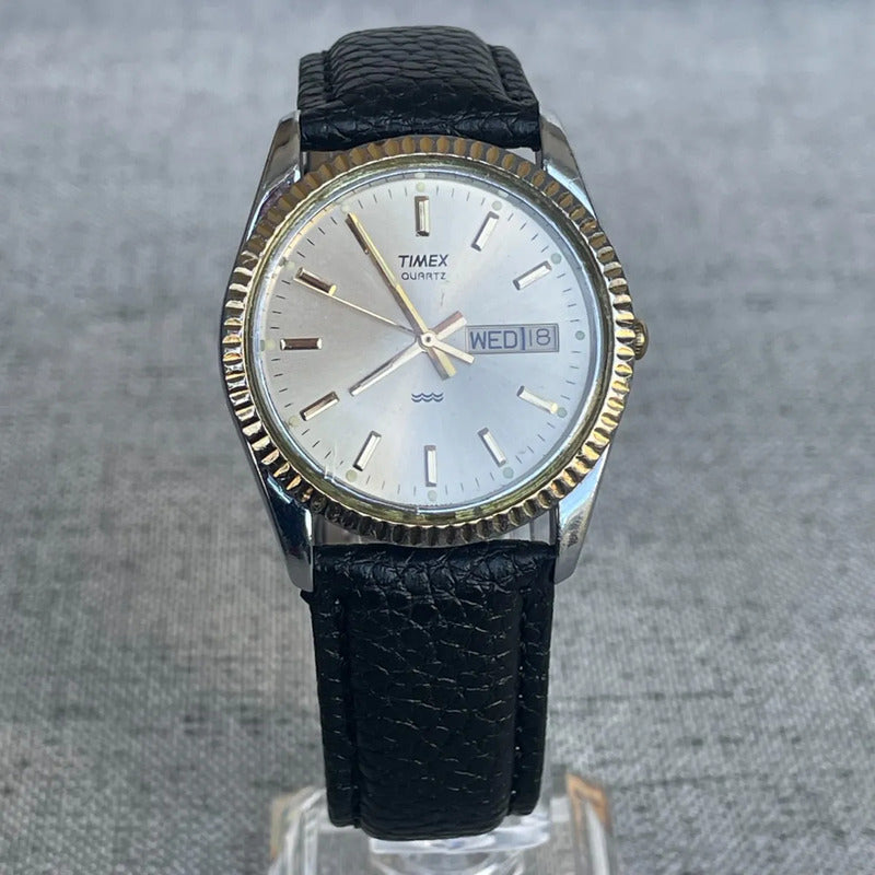 Reloj Timex Quartz Day-date Hombre Vintage 1988 Bisel Acanalado