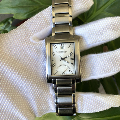Reloj Kenneth Cole Hombre 2010 Rectangular Big Date Acero