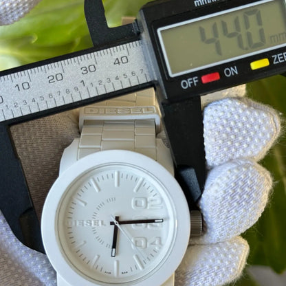 Reloj Diesel Hombre Blanco Año 2011 Only Brave 44mm