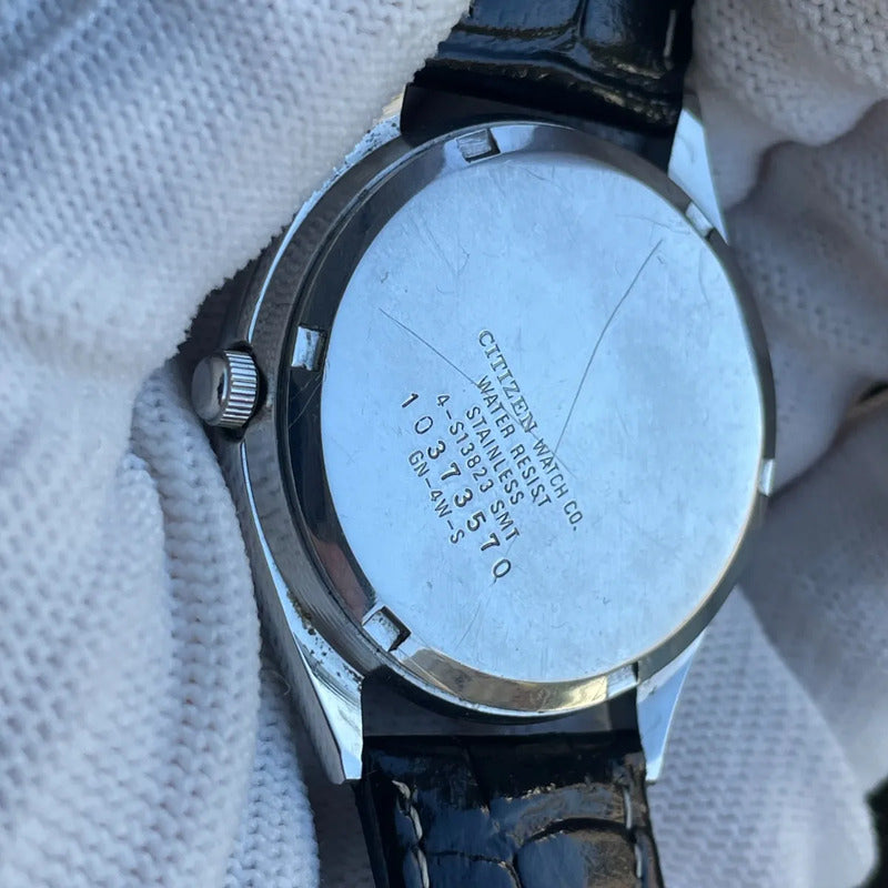 Reloj Citizen Vintage 1981 Hombre Day-date Minimalist