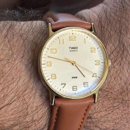 Reloj Timex Hombre Año 1998 Dial Crema Numerales Aplicados