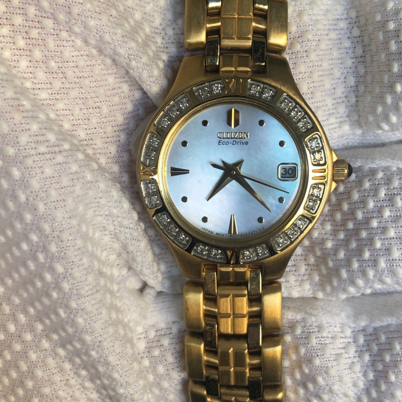 Reloj Citizen Mujer 2001 Eco-drive Madreperla Swarovski