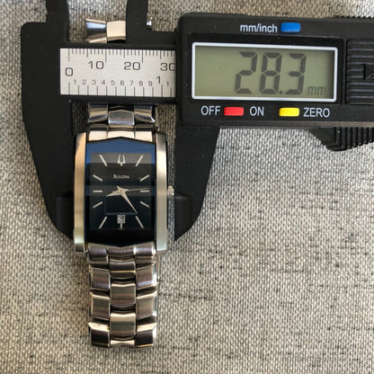 Reloj Bulova Hombre Año 2004 Rectangular Dial Azul Profundo