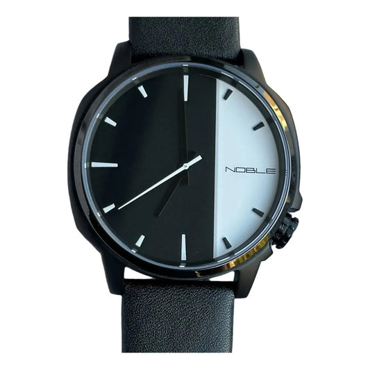 Reloj Noble Zafiro Hombre Movimiento Suizo Años 2020s Offset