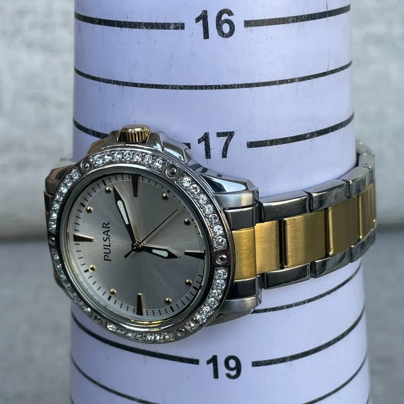 Reloj Pulsar By Seiko Mujer Años 2010s Bisel Con Cristales Vj21
