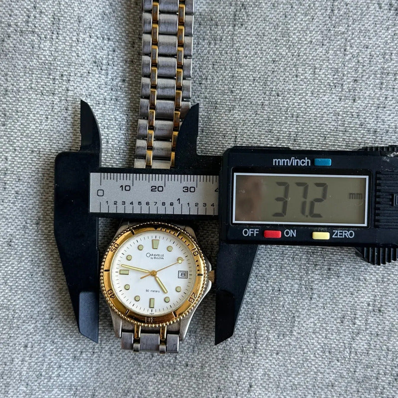 Caravelle By Bulova 1999 Hombre 37mm Twotone Sport-dress