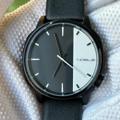 Reloj Noble Zafiro Hombre Movimiento Suizo Años 2020s Offset
