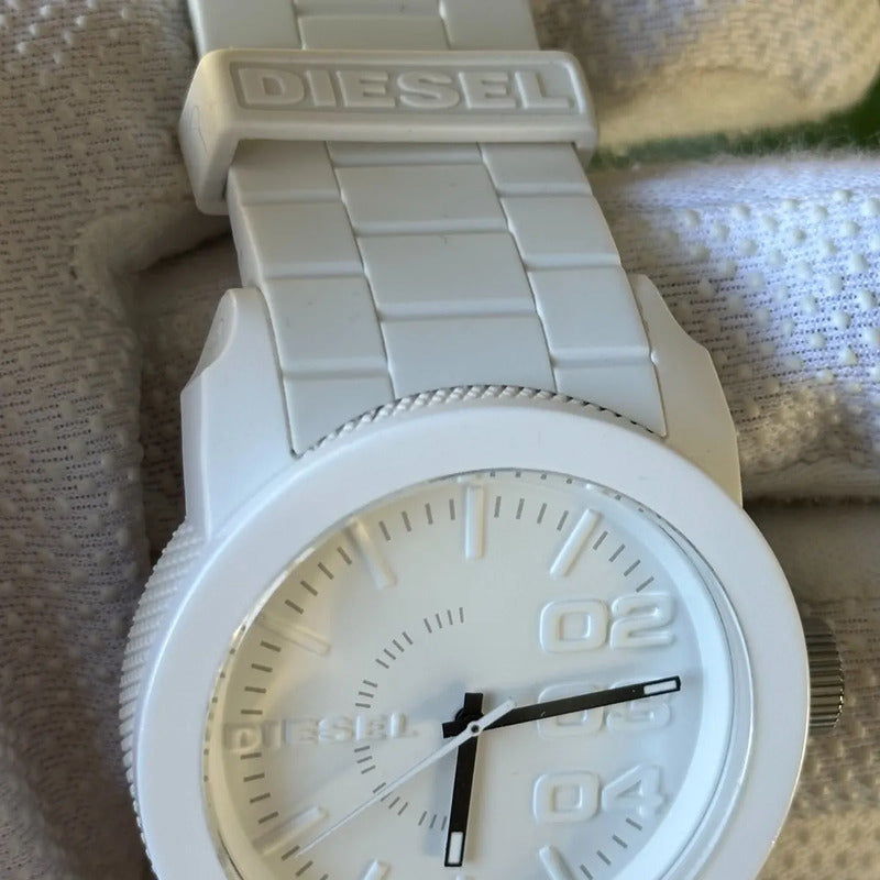 Reloj Diesel Hombre Blanco Año 2011 Only Brave 44mm