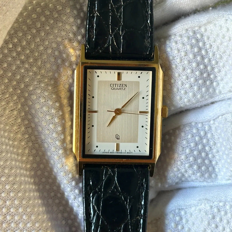 Reloj Citizen Mujer 1983 New Old Stock Minimalista Clásico