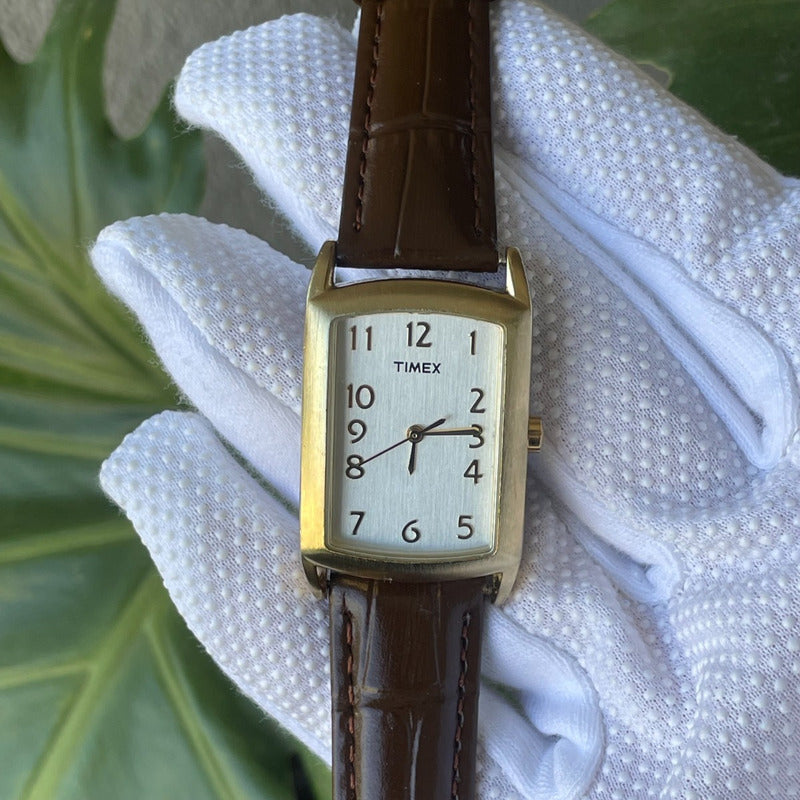Reloj Timex Mujer 2002 Rectangular Urbano Números Aplicados
