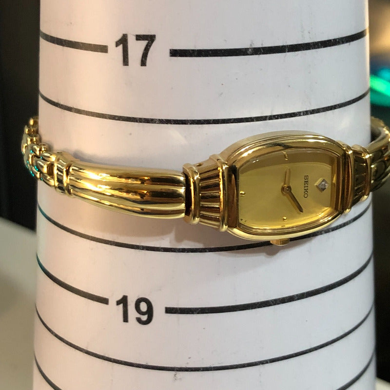 Reloj Seiko Mujer Año 1997 Cuarzo Tonneau Aplique Diamante