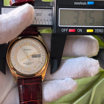 Reloj Armitron Clásico Día-fecha Impecable Dress 2005