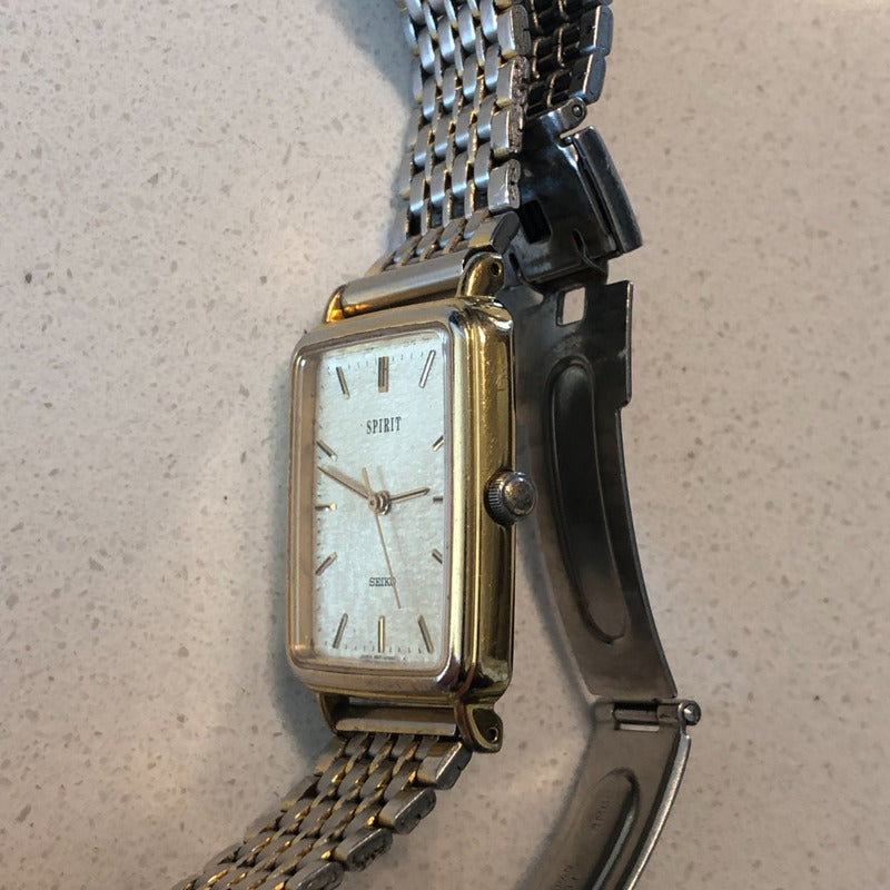 Reloj Seiko Spirit Hombre Elegancia Noventera Linen Dial
