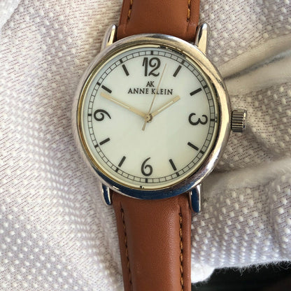 Reloj Anne Klein Nácar Mujer Año 2003 Transition Line Escaso