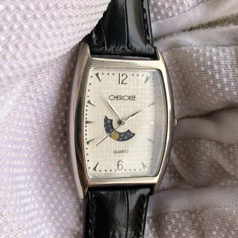 Reloj Cherokee Hombre Año 2005 Moon Dial Caja Tonneau Único