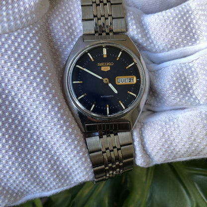 Reloj Seiko 5 Automático Hombre Octubre 1981 Japan Cased