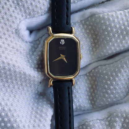Reloj Seiko Mujer Año 1991 Rectangular Negro Ultra Compacto