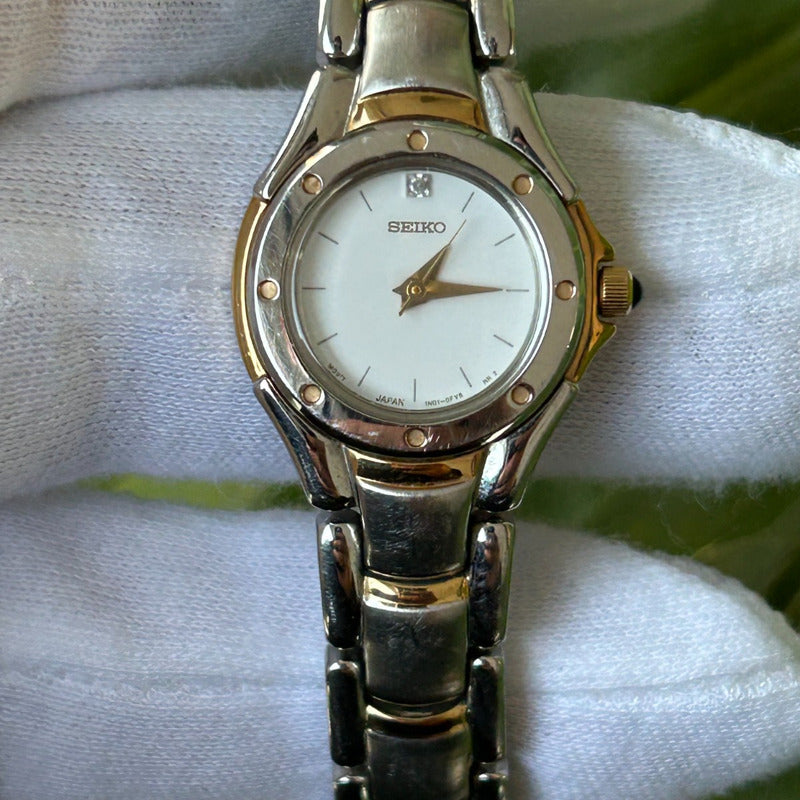 Reloj Seiko Mujer Año 2003 Bicolor Reloj Joya Cabujón Negro