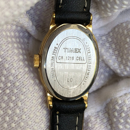 Reloj Timex Mujer Oval Vintage1998 Cuarzo Dorado 19mm Escaso