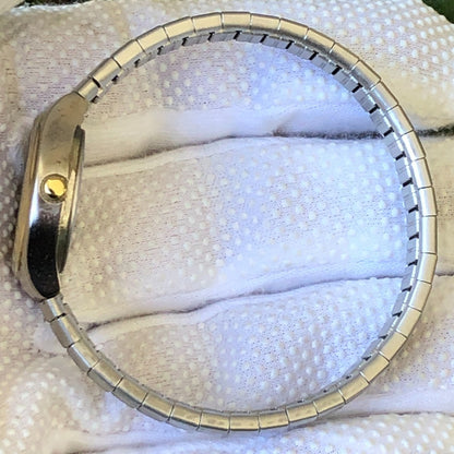 Reloj Carriage By Timex Mujer 2002 Quartz Oval Two Tone Leer