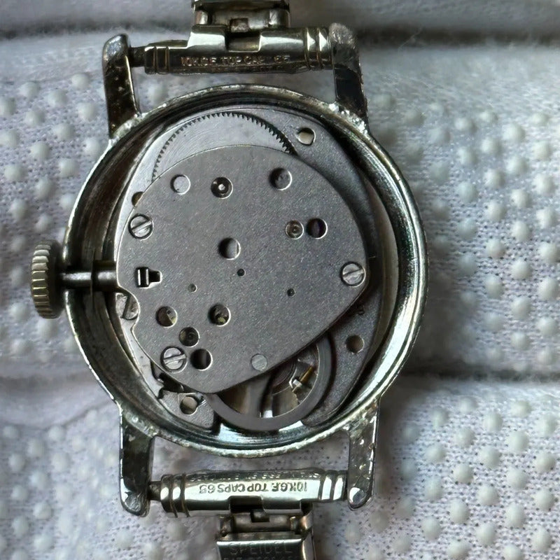 Reloj Timex Mujer A Cuerda Vintage Año 1966 Dial Patina Crema