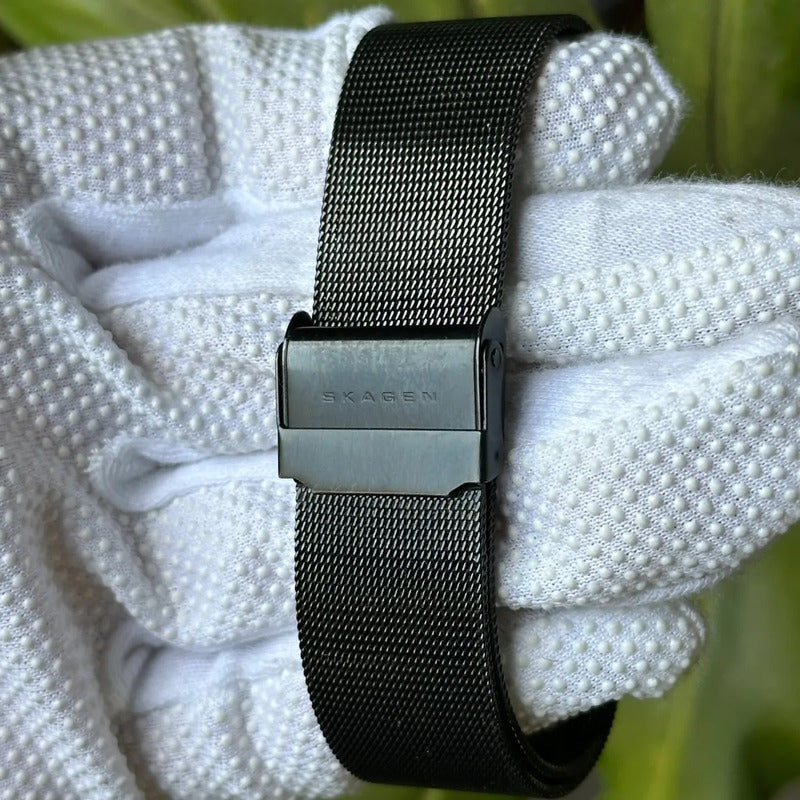 Skagen Danés Hombre Titanium 2004 Ultra Liviano Delgado Leer