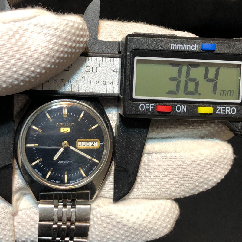 Reloj Seiko 5 Automático Hombre Octubre 1981 Japan Cased